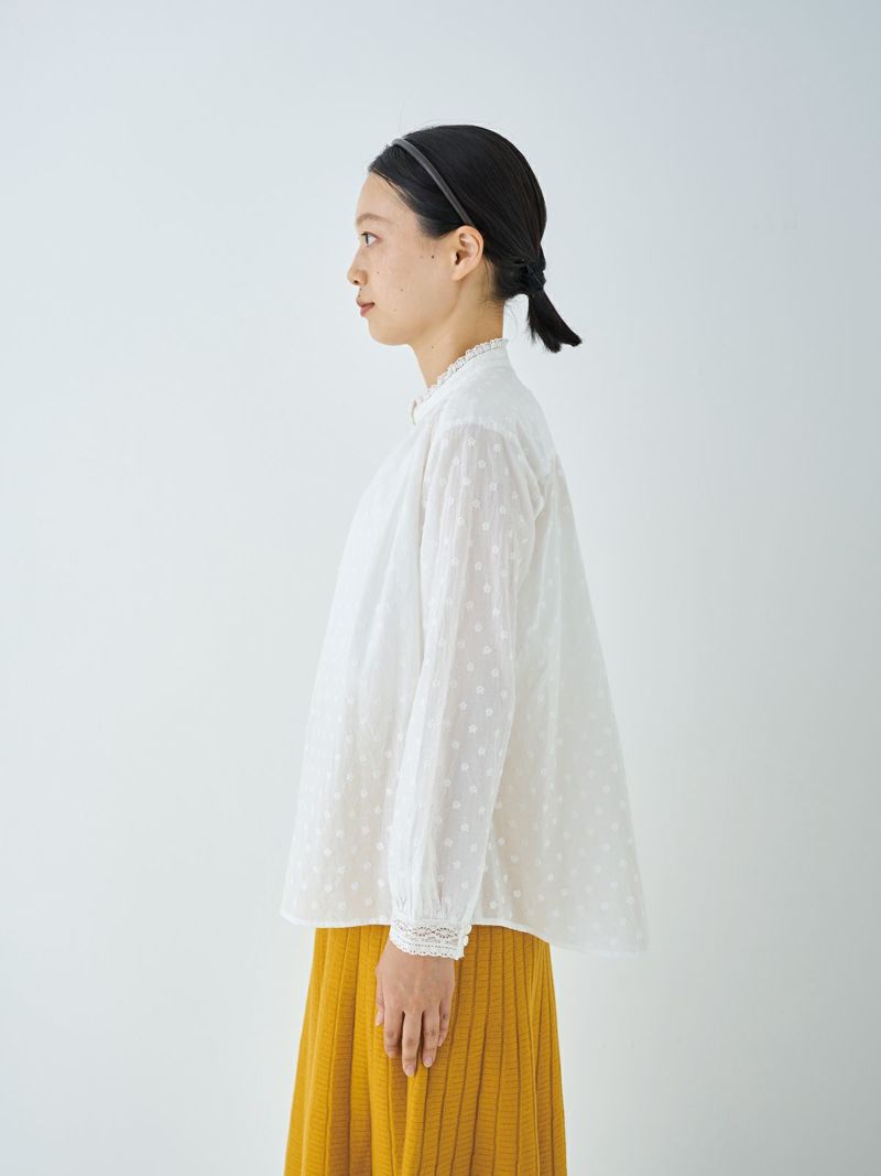 ラスト1点 グレー】刺繍バンドカラーブラウス PONT DE CHALONS