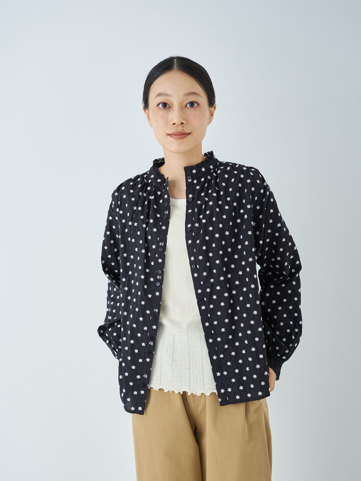 刺繍バンドカラーブラウス PONT DE CHALONS ポンデシャロン | PONT DE  