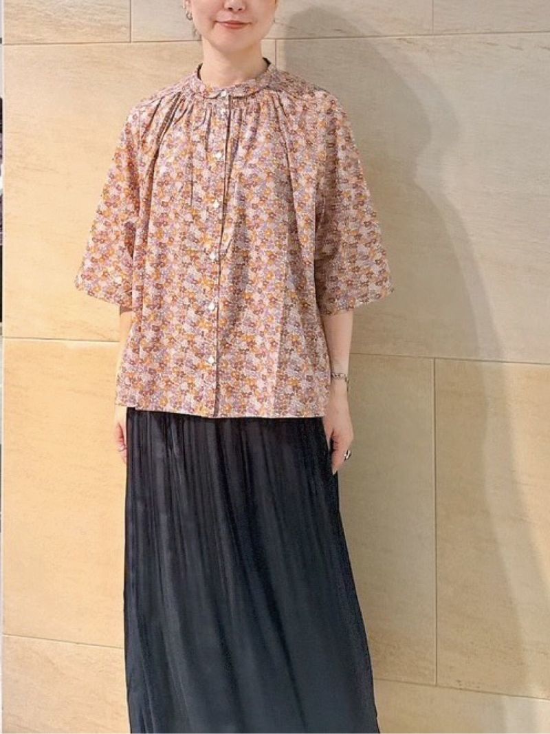 LIBERTY PRINTS ⌇vintage ワンピース セール】 LIBERTYプリント Blue Tapestry