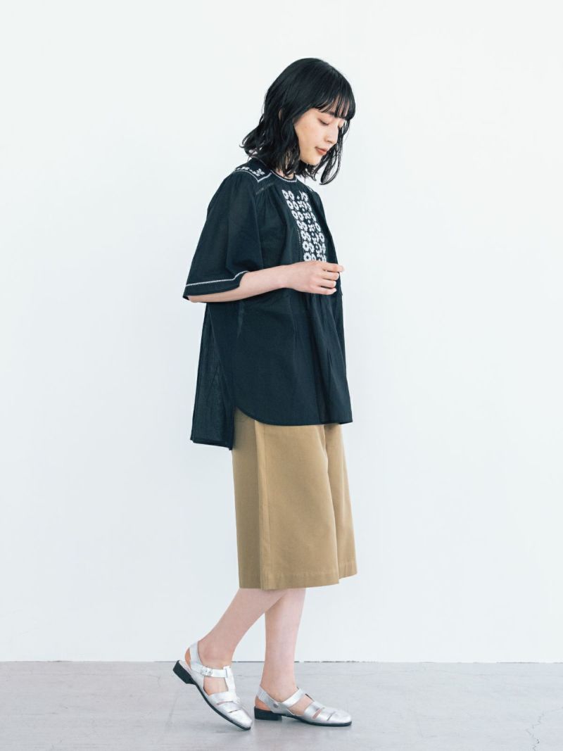 Pont de Chalons クロスステッチ刺繍ブラウス ホワイト ラスト1点】クロスステッチ刺繍ブラウス PONT DE CHALONS ポンデ