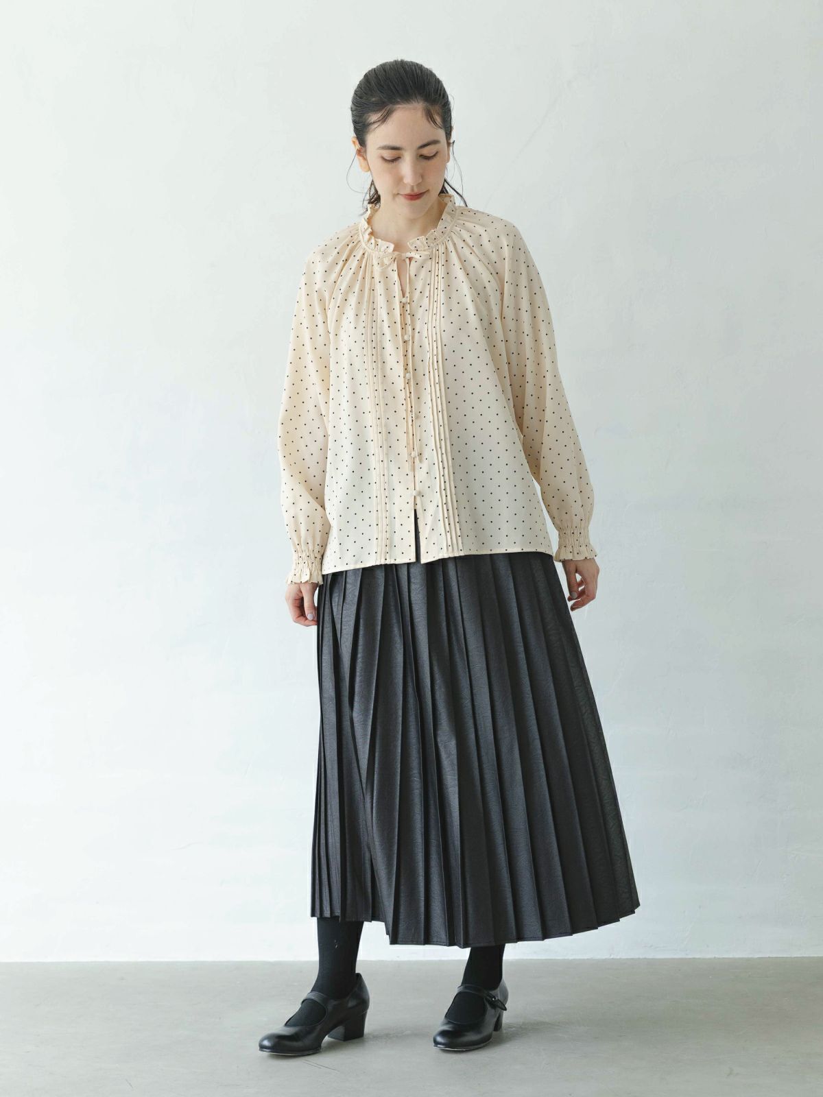 ブラウン ラスト1点】DOTフリルカラーブラウス ラスト1点スペシャル